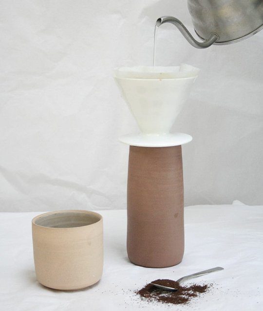 Ceramic filter coffee pour